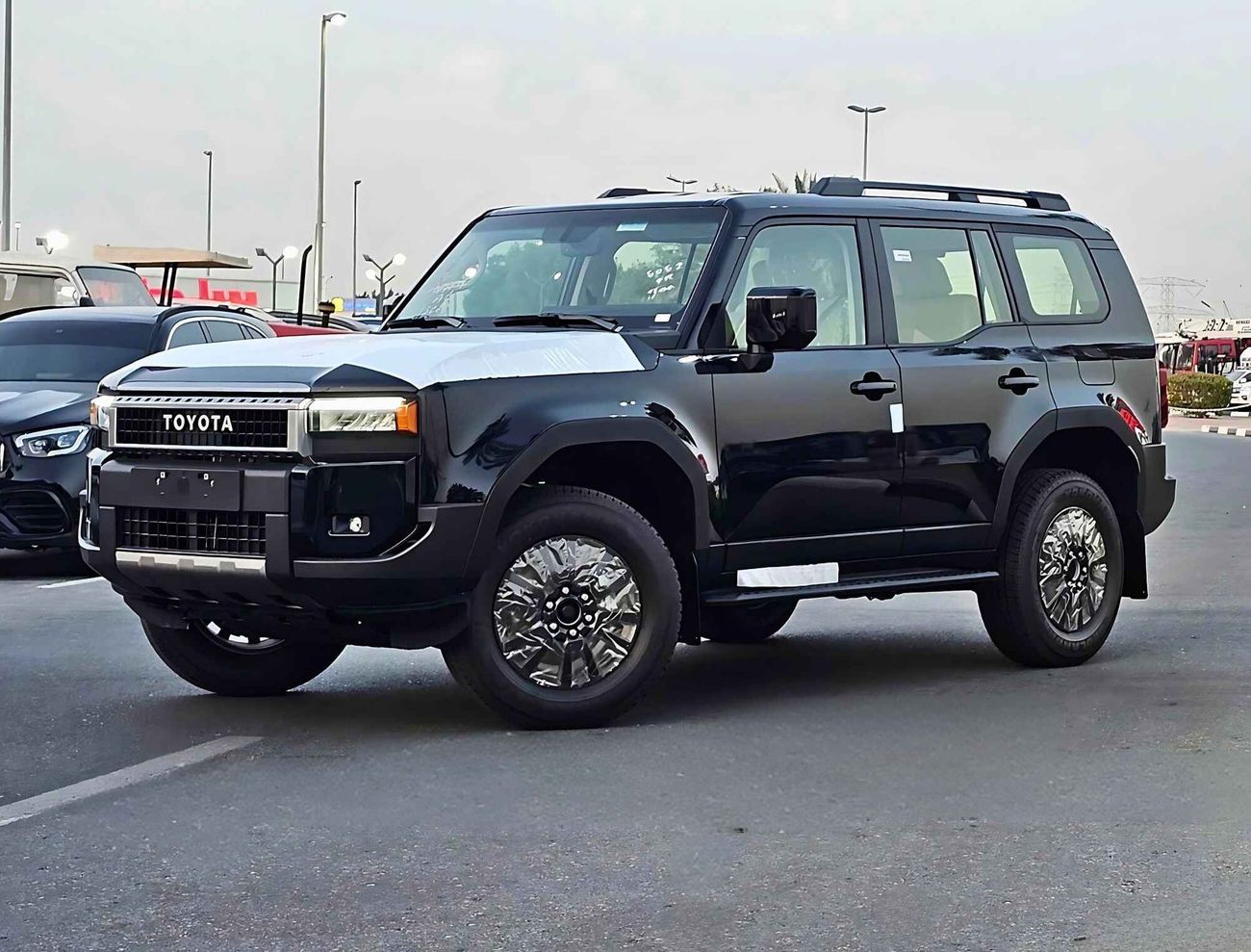 Toyota Prado TXL / 2.7L V4 / DVD+CAMERA/ PUSH START / AUTO HOLD (CODE# 68025)