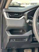 تويوتا راف ٤ XLE Sunroof,push start Full Option