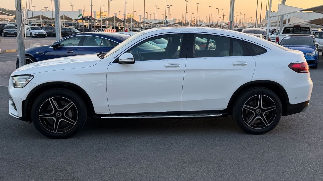 Mercedes Benz GLC200 PREMIUM PLUS