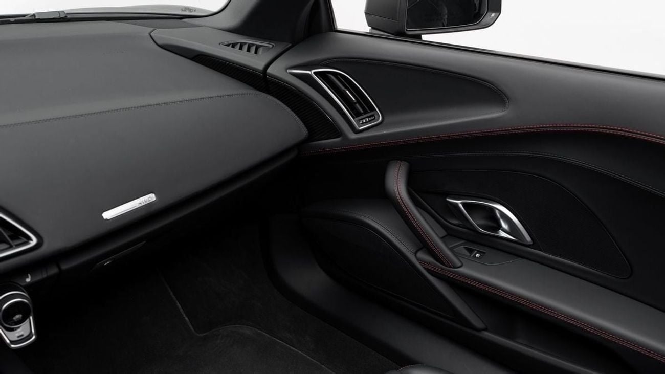 Audi R8 Spyder RWD - 2023 - GCC Specs - Under Warranty