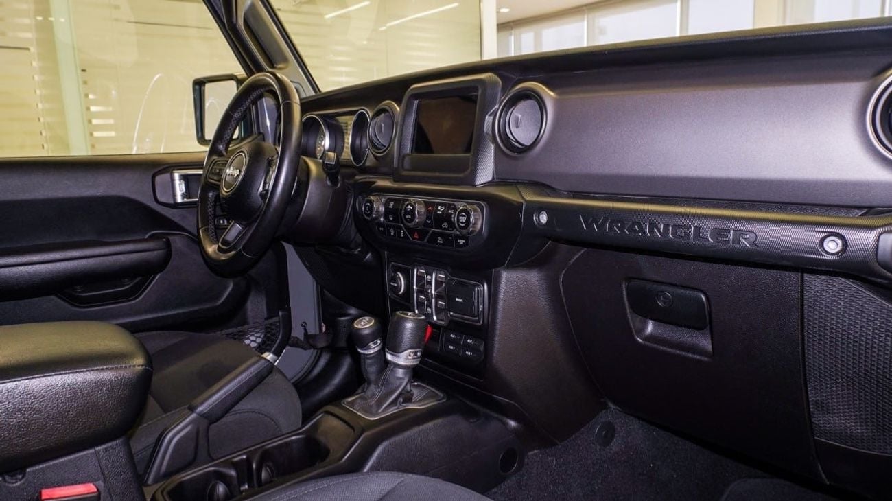Jeep Wrangler Sport 3.6L A/T (5 Seater)