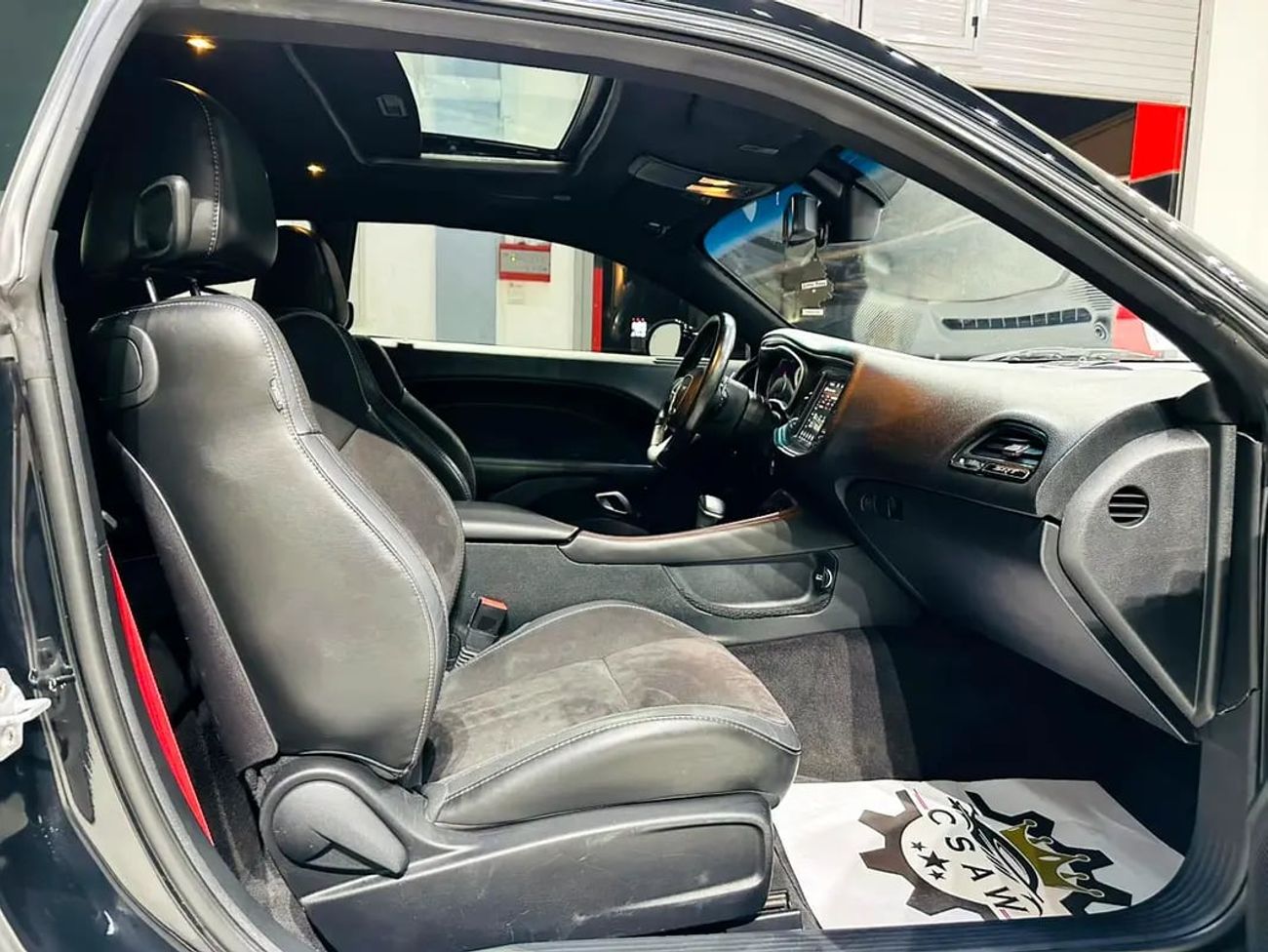 دودج تشالينجر SRT Hellcat Widebody 6.2L CHALLENER HELCAT 707HP SUPERCHARGED WIDEBODY 129K