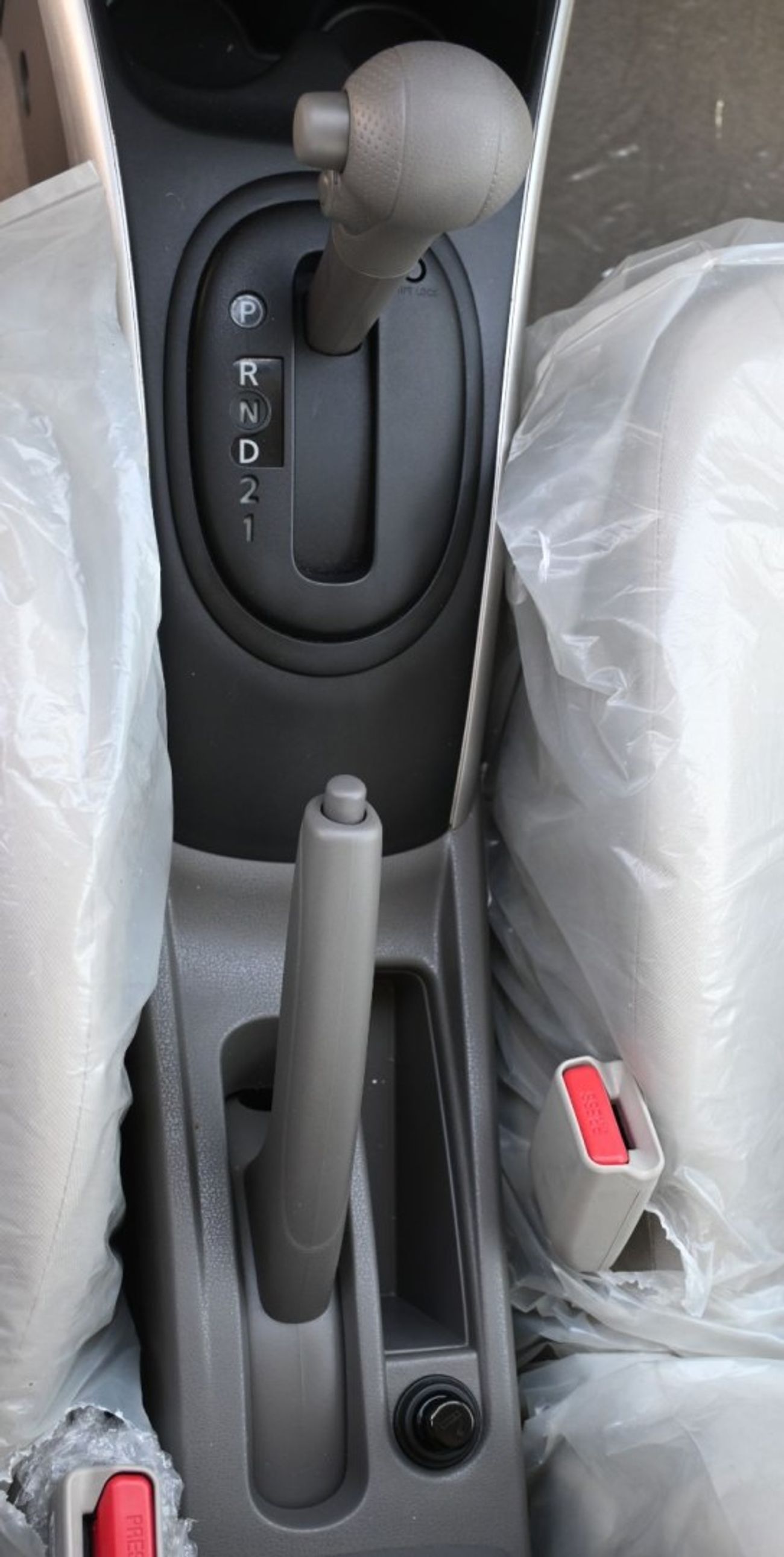 Nissan Sunny NISSAN SUNNY 1.5L AT BASIC OPTION (2025 MY)