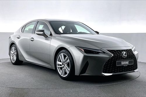 Lexus IS300 Premier | 1 year free warranty | 0 Down Payment