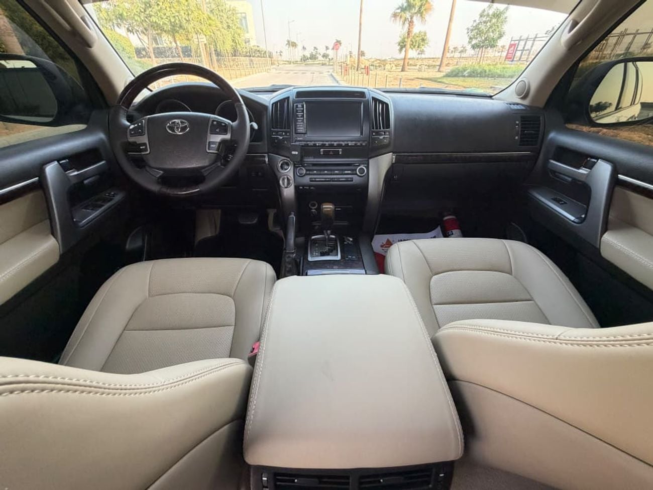 Toyota Land Cruiser VXR