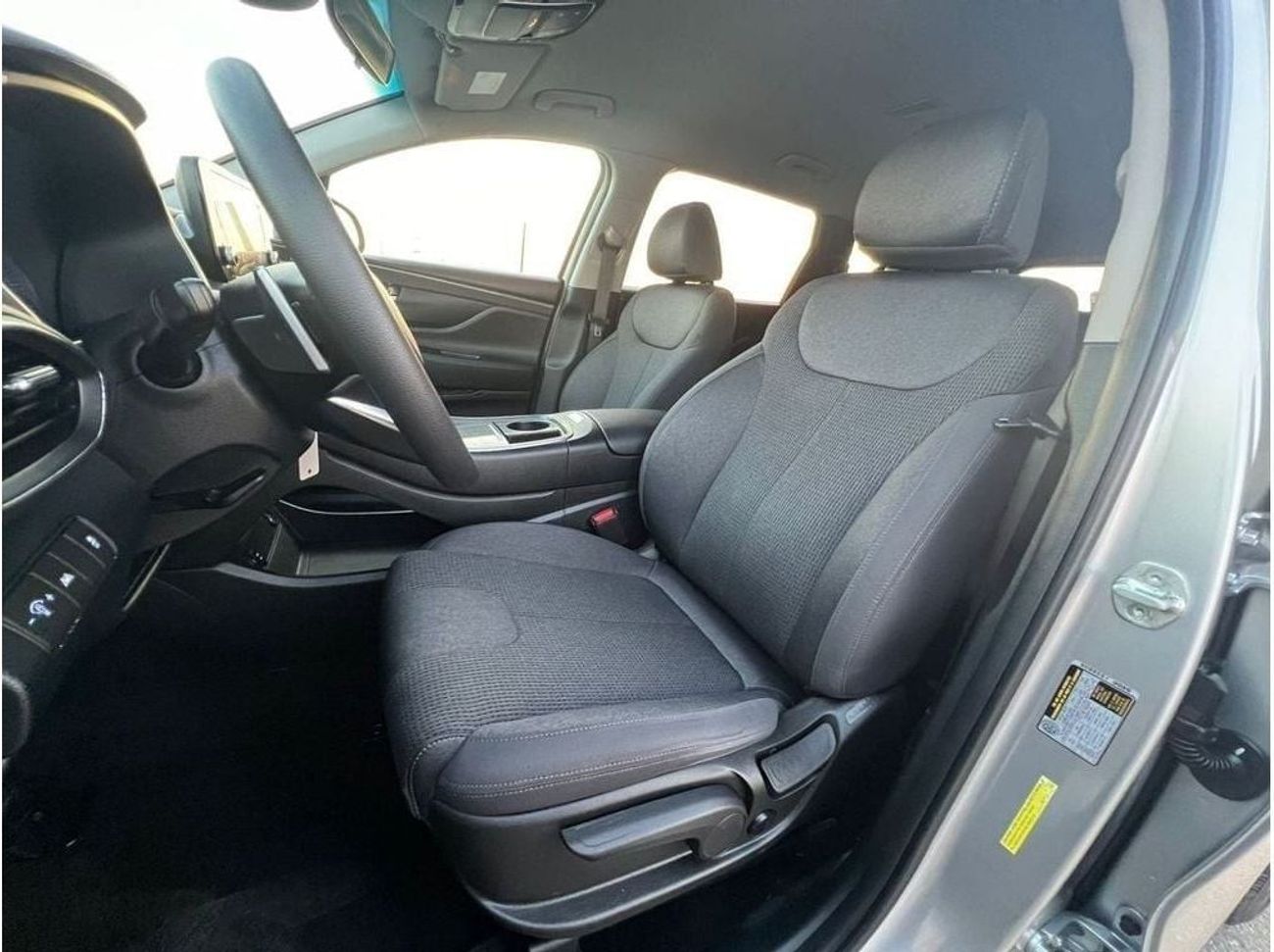 Hyundai Santa Fe 2022 Hyundai Santa Fe, SE - 2.5L  4 Cyl - Lane assist - Android Apple Play - Well Maintained Car wit