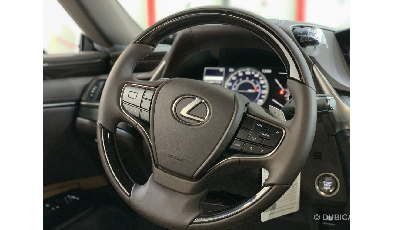 لكزس ES 350 3.5 L With Warranty & VAT MY2019 Panoramic & Radar