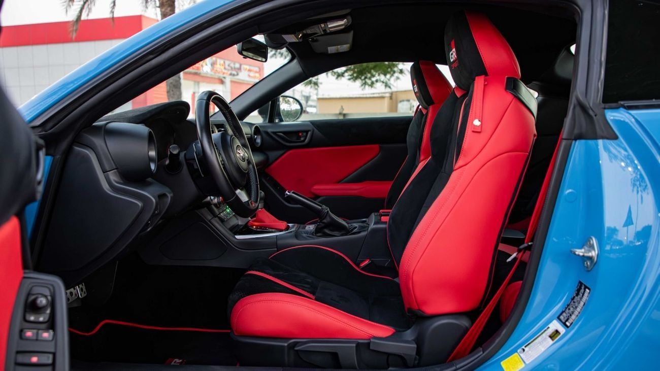 Toyota 86 GR 2.4L A/T 2-Door Coupe | 2022