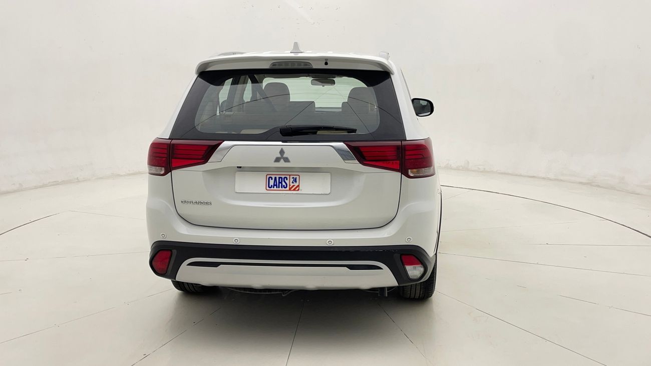 Mitsubishi Outlander GLX MID 2.4 | Zero Down Payment | Home Test Drive