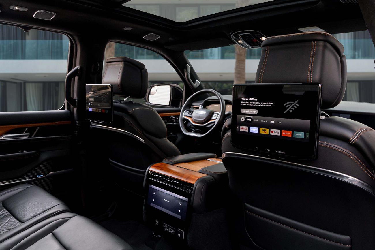 جيب جراند واجونير Grand Wagoneer Series III | 4,309 P.M | 0% Downpayment | JEEP WARRANTY | GRAND WAGONEER III | Ramada