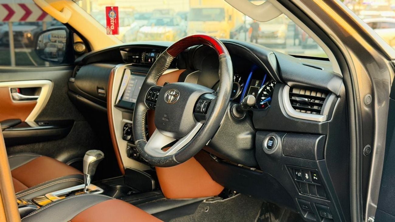 Toyota Fortuner 2017 | RHD | 2.8L DIESEL ENGINE | 4 X 4 | PARKING SENSOR | PUSH START ENGINE | DUAL TONE LEATHER SEA