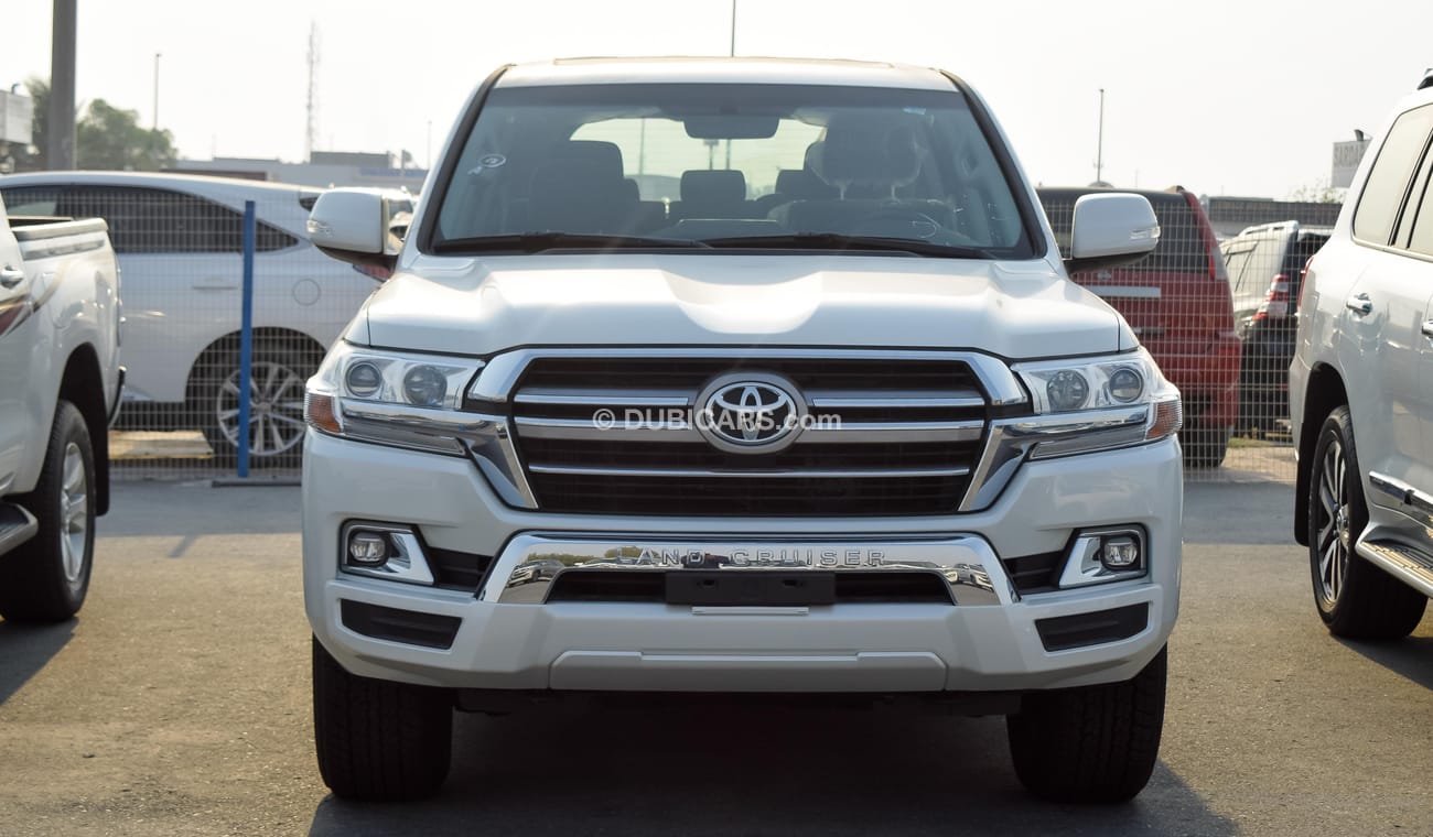 Toyota Land Cruiser GXR V8