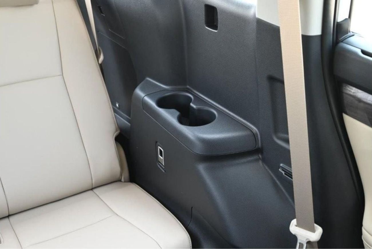 تويوتا هايلاندر Toyota Highlander 2.5L Hybrid Limited