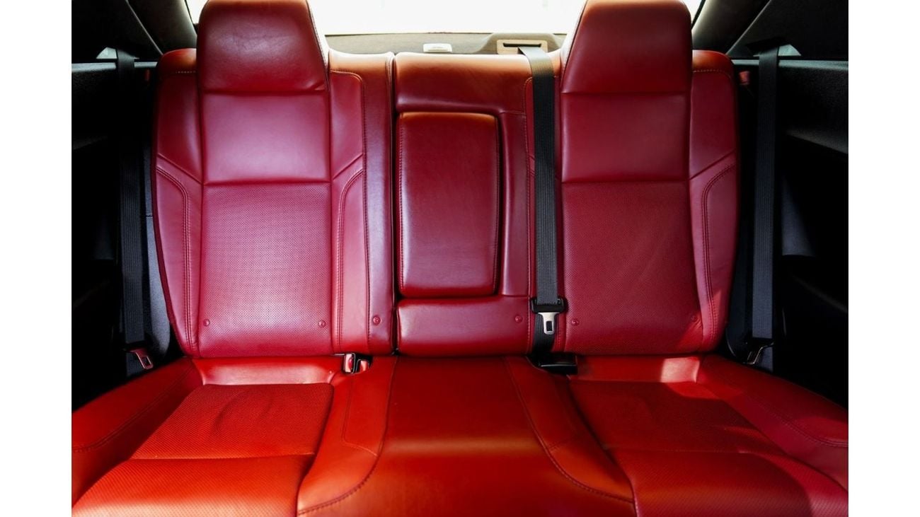 Dodge Challenger SXT