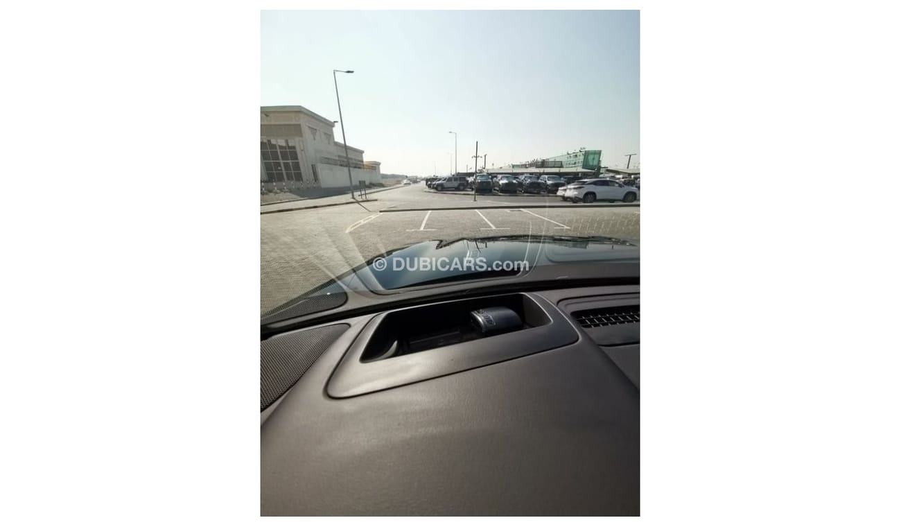 Chevrolet Suburban Chevrolet High Country Suburban -2022 - Black