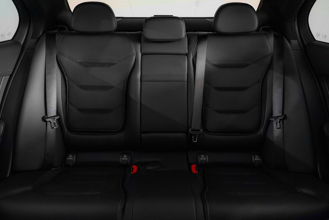 مرسيدس بنز C 63 S AMG