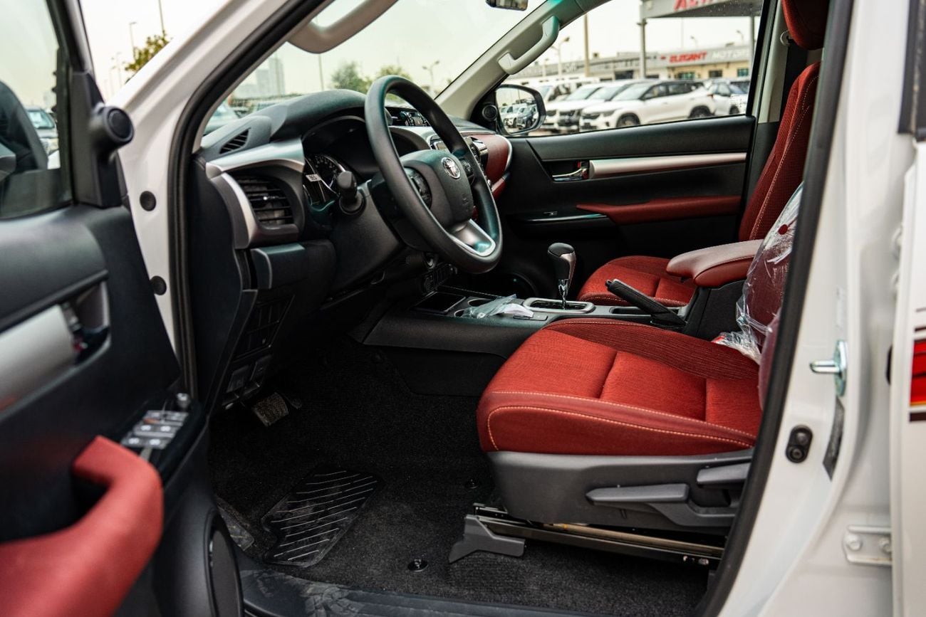 تويوتا هيلوكس Toyota Hilux 2.7L   2026  Automatic