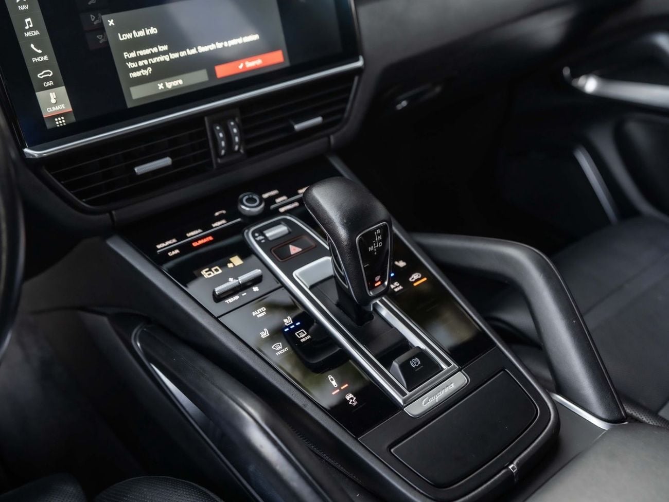 Porsche Cayenne Porsche Cayenne Turbo 2019 for 2,867.00 AED monthly