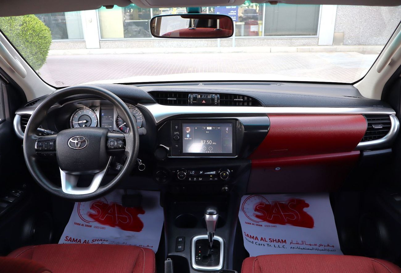 تويوتا هيلوكس GLX 2.7L Double Cab Utility AWD