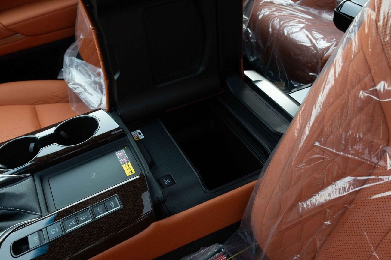 Lexus LX600 VIP
