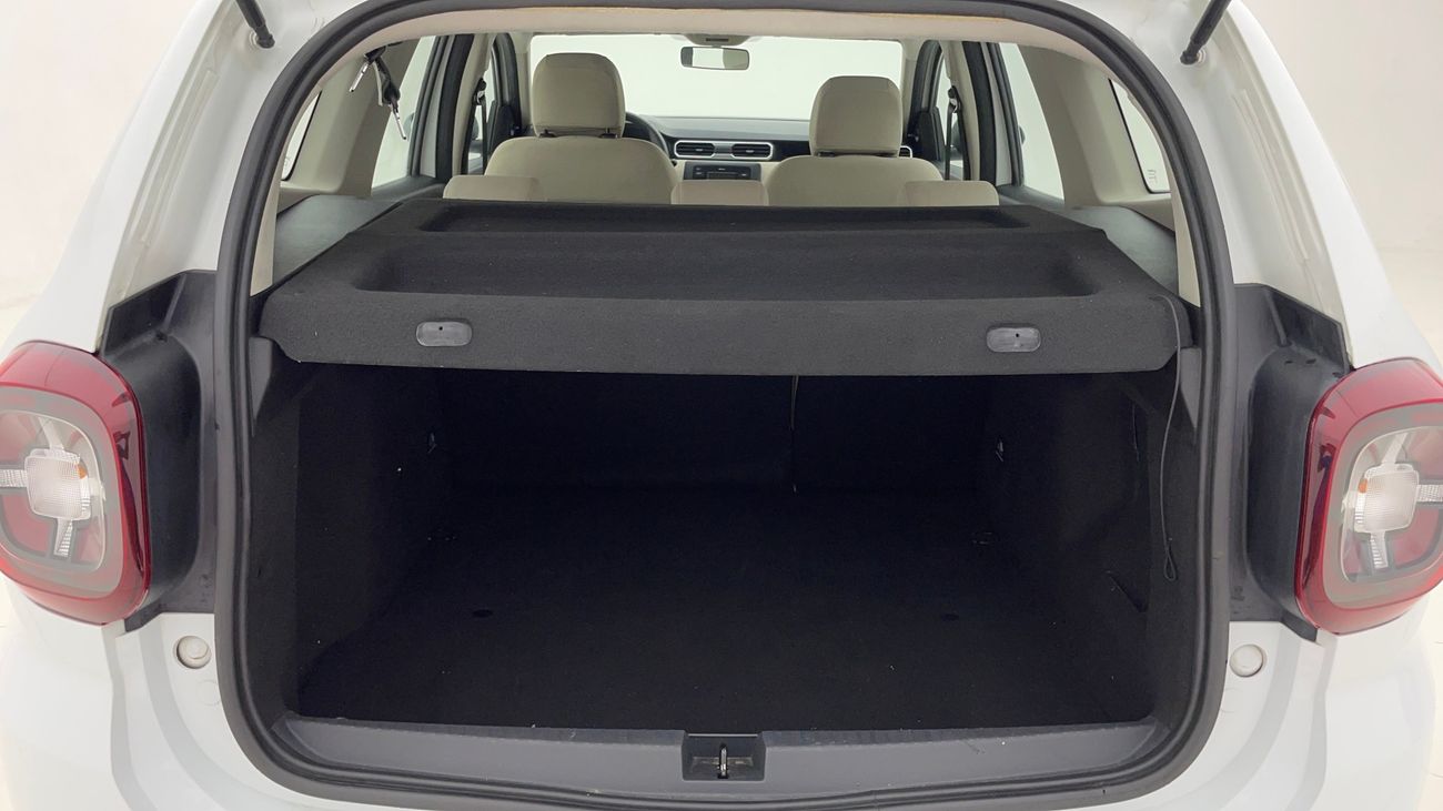 Renault Duster PE 1.6 | Zero Down Payment | Home Test Drive