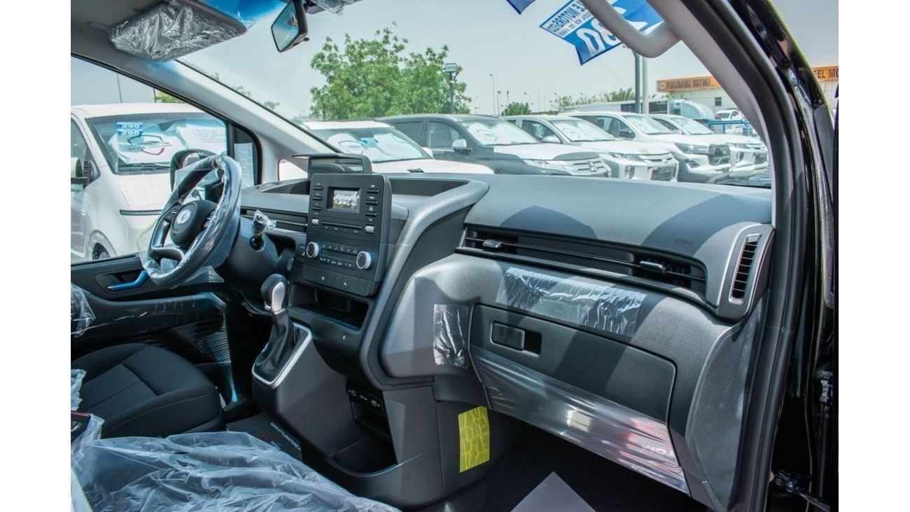 هيونداي ستاريا HYUNDAI STARIA 2024 11SEATER GCC SPECS