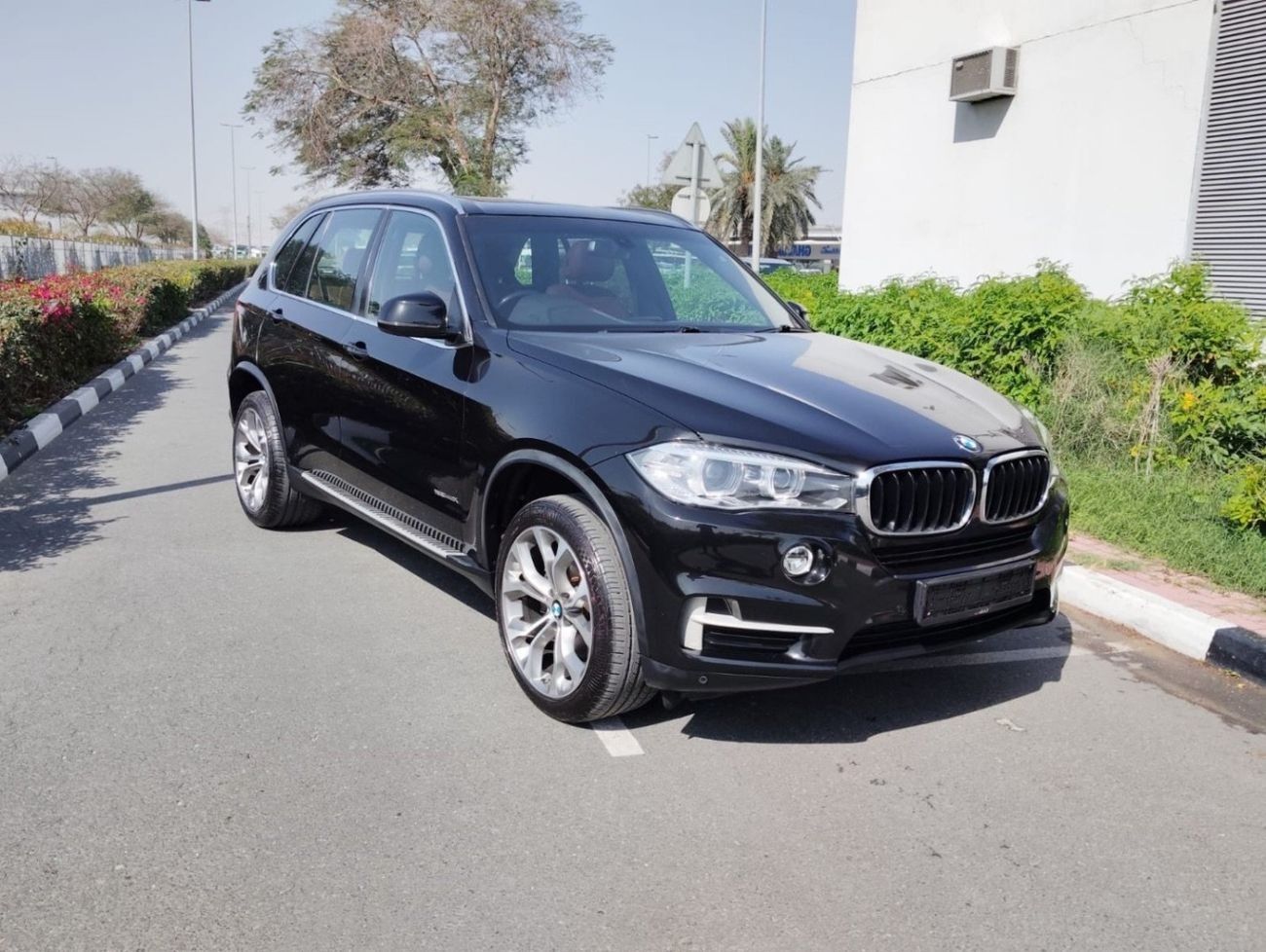 BMW X5 35i Exclusive 3.0L (5 Seater)