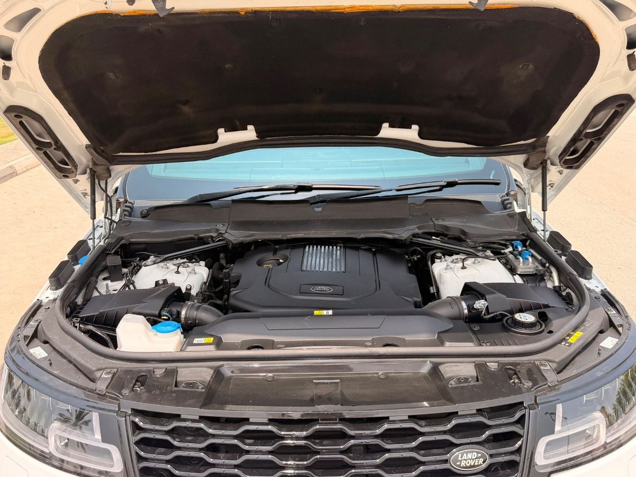 Land Rover Range Rover Sport HSE DYNAMIC