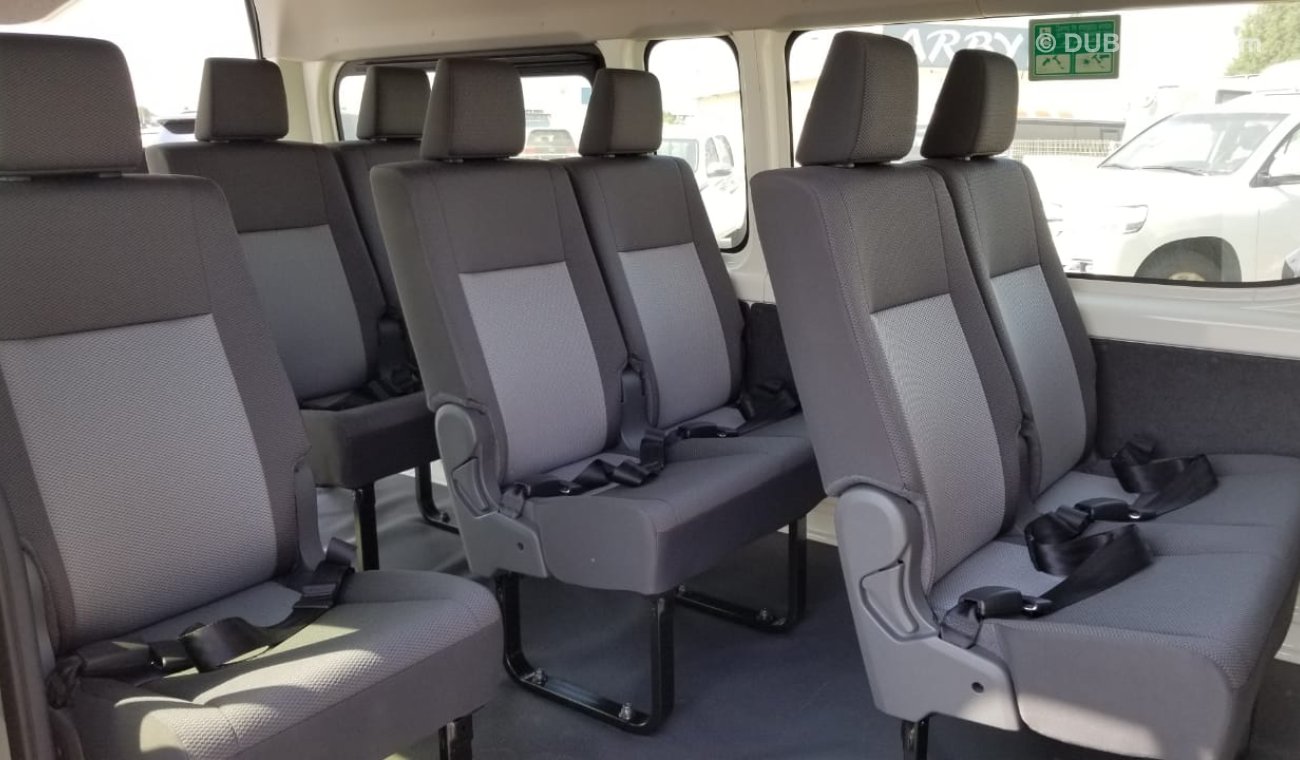 Toyota Hiace TOYOTA HIACE 3.5L V6 13 SEAT NEW SHAPE