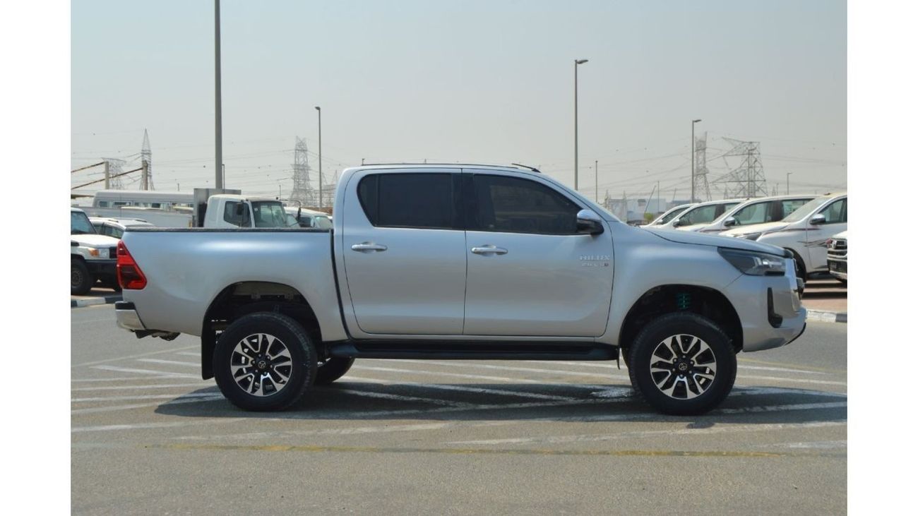 Toyota Hilux SR5