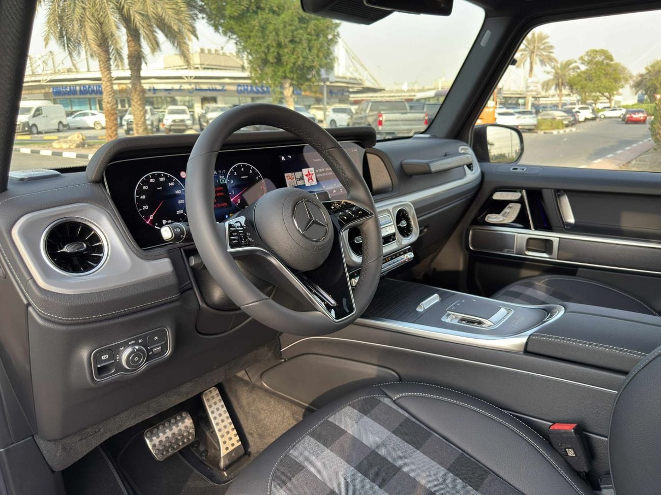 Mercedes Benz G500 Premium+ **1 OF 460**GCC SPEC UNDER WARRANTY AND SERVICE