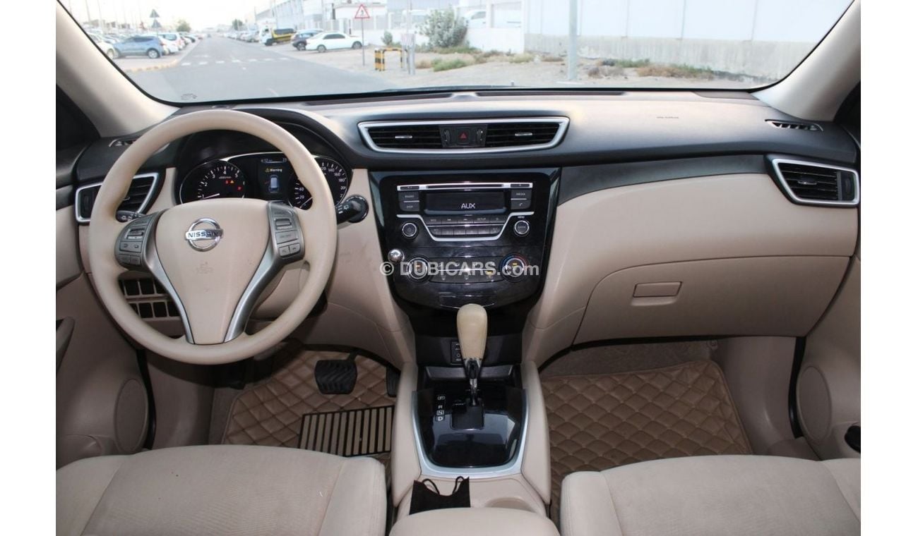 Nissan XTrail Nissan X-Trail 2015 GCC No. 2 in excellent condition without accidents, very  clean from inside and