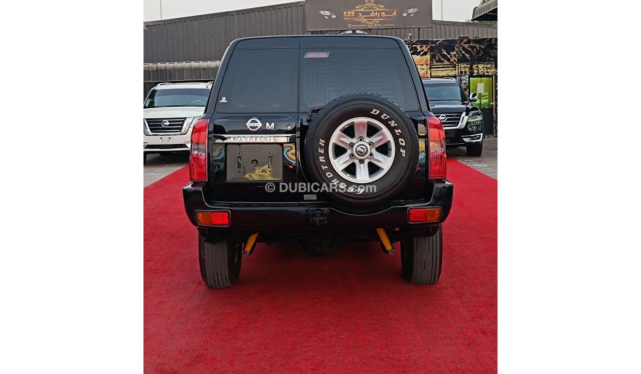 نيسان باترول سفاري