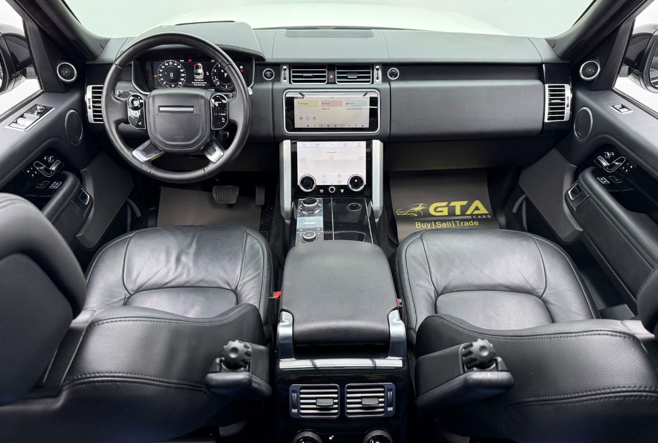 Land Rover Range Rover Vogue SE 5.0L 2018 Range Rover Vogue SE, Service History, GCC