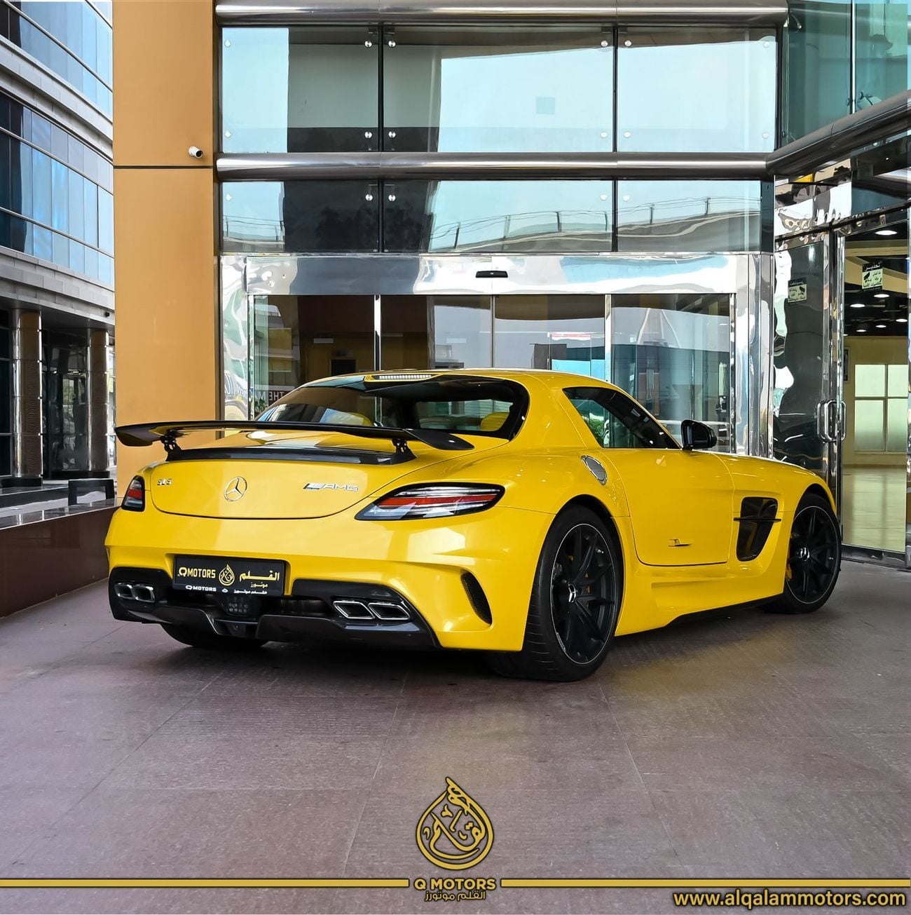 Mercedes Benz SLS AMG 2014 MERCEDES BENZ SLS BLACK SERIES GCC DONE ONLY 600KM