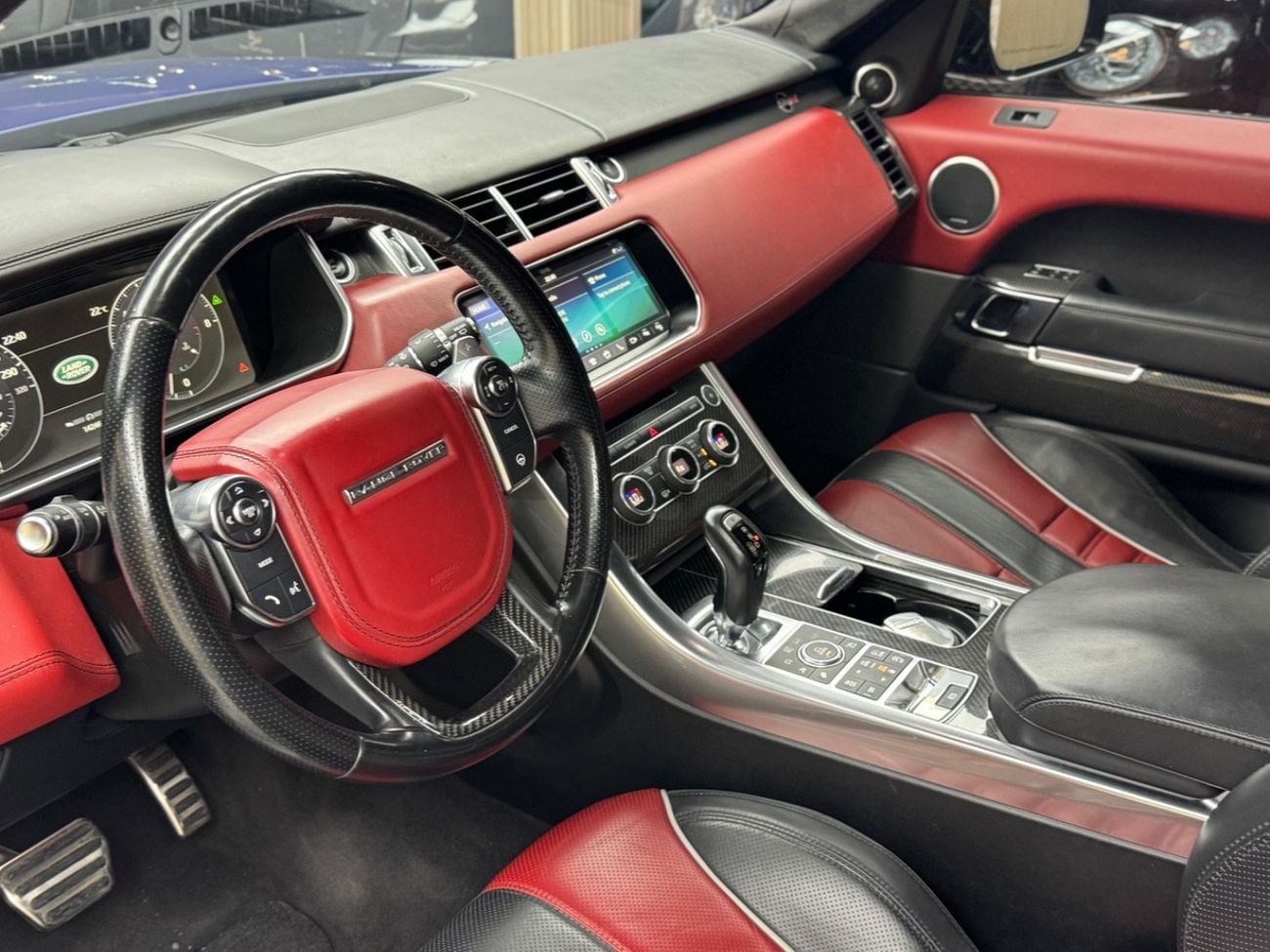 Land Rover Range Rover Sport SVR Carbon Edition 5.0L