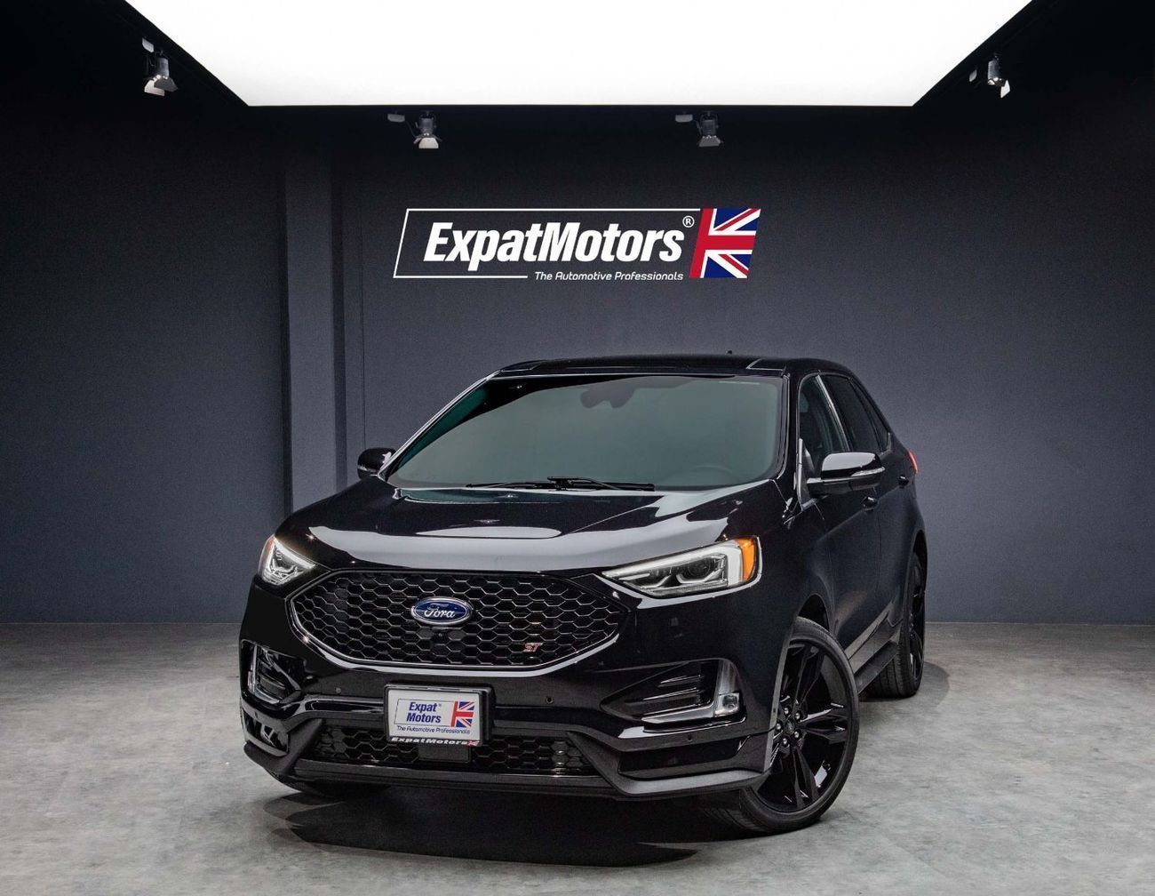 Ford Edge ST Black Exterior Package • Agency Warranty + Service Contract • GCC •