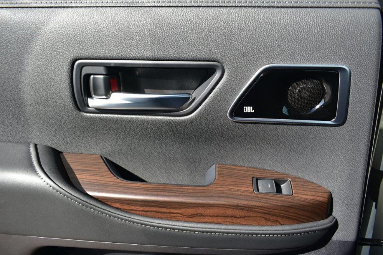 تويوتا لاند كروزر GXR 3.5L PETROL WITH RADAR AND JBL SPEAKERS