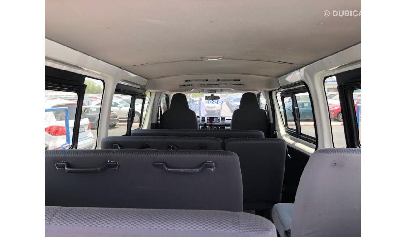 Toyota Hiace MINT CONDITION, GCC SPECS, STANDARD ROOF, CODE-39974