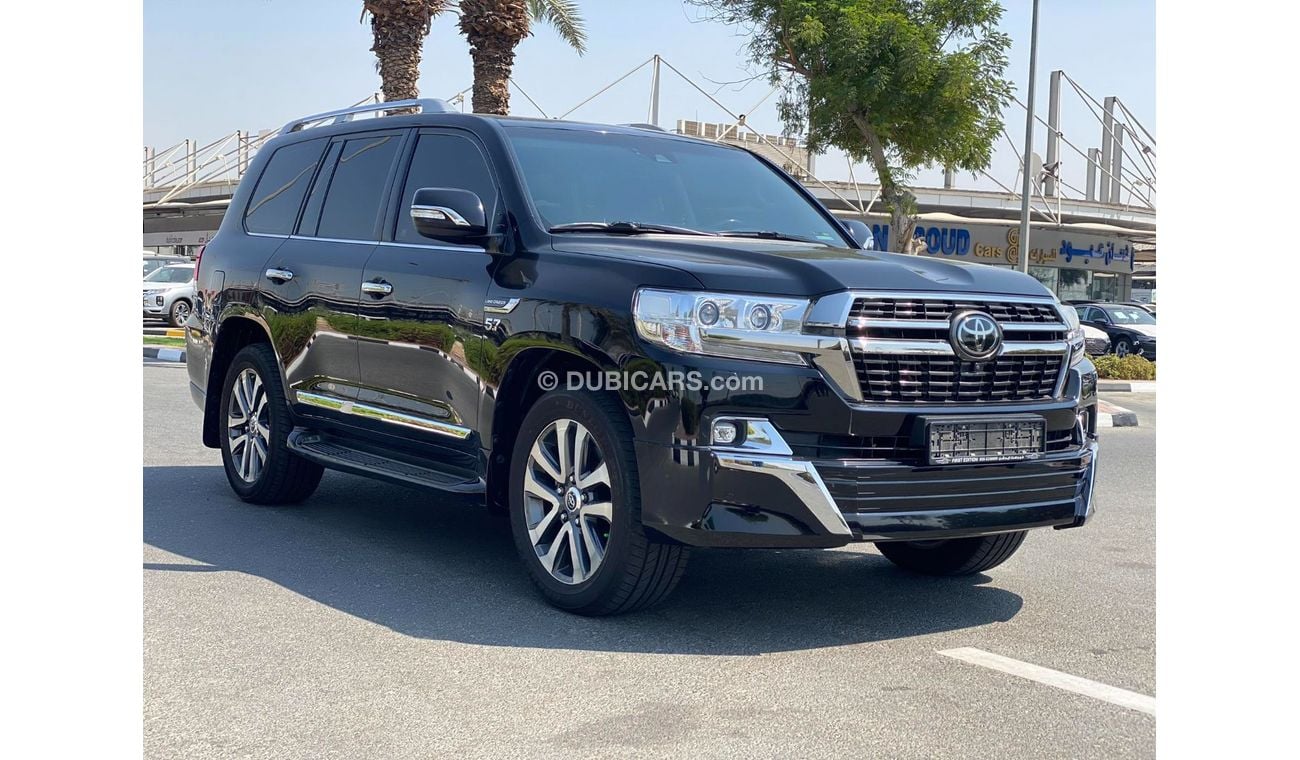 Toyota Land Cruiser VXR GCC SPEC UNDER WARRANTY