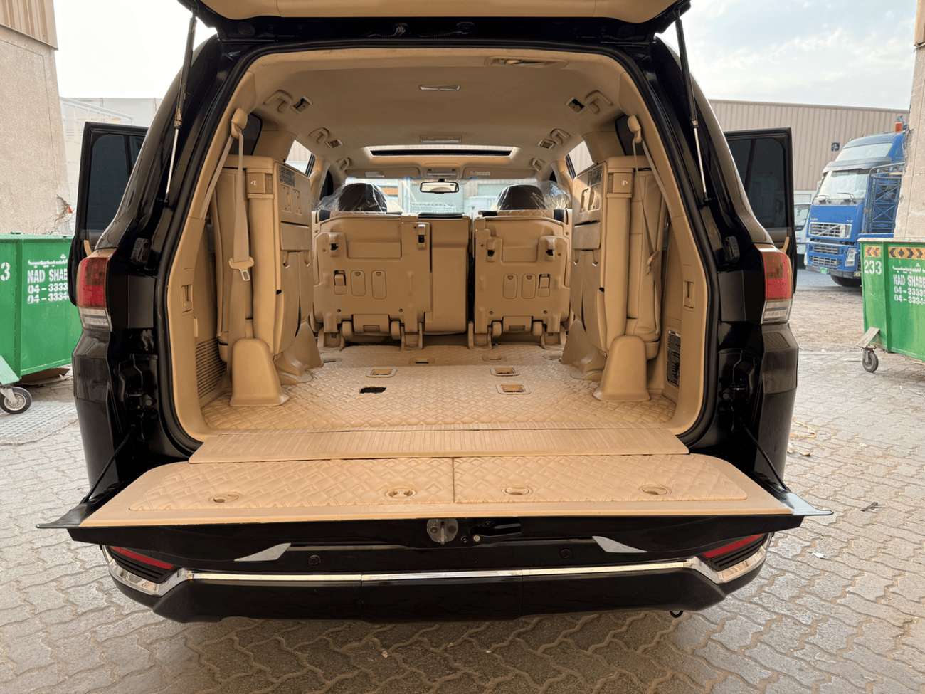 Toyota Land Cruiser VXR 4.6L 4WD