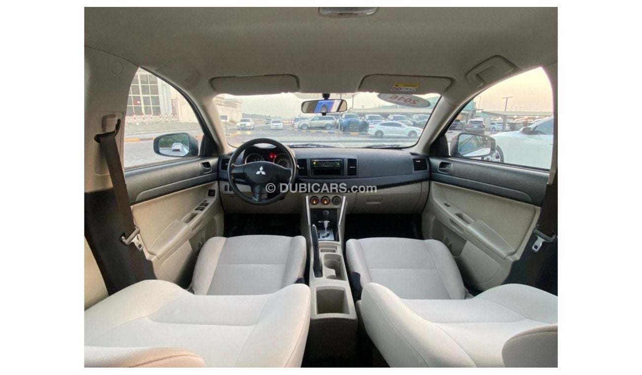 Mitsubishi Lancer 2016 very good condition without accident