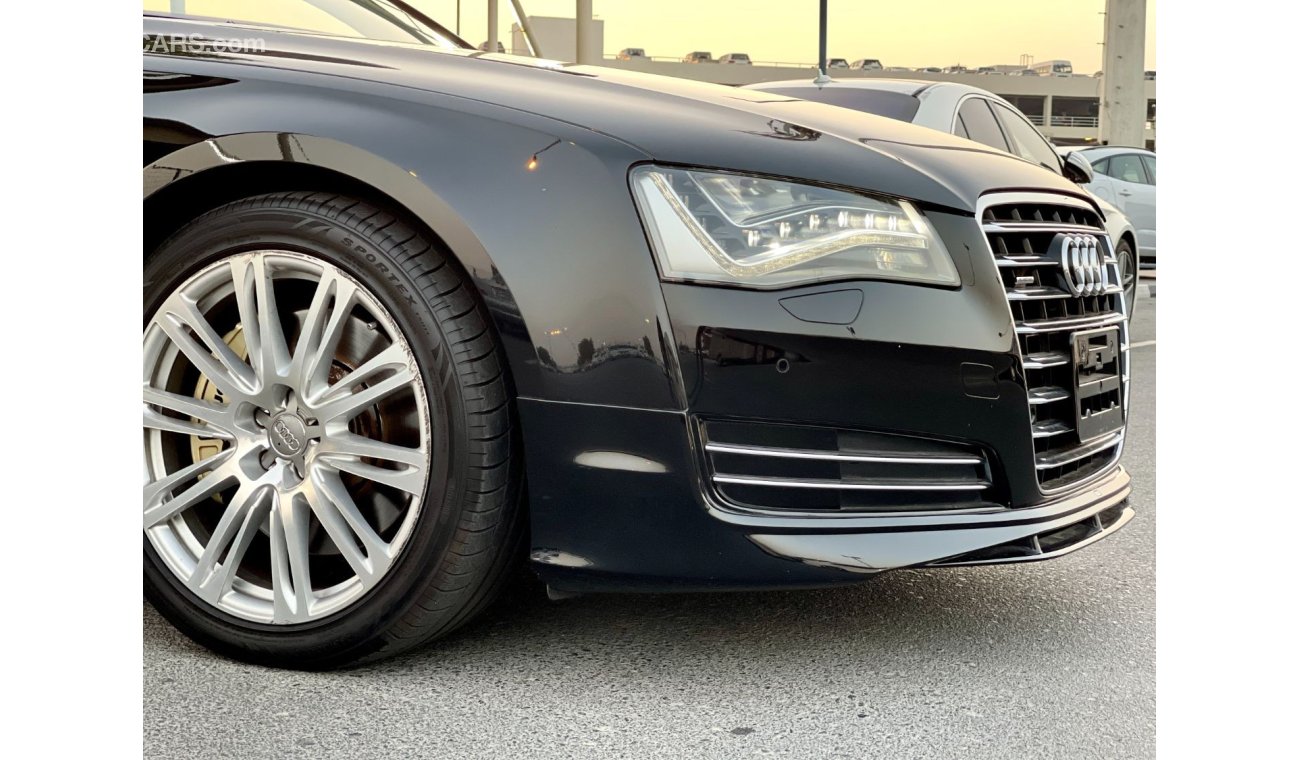 Audi A8 AUDI A8