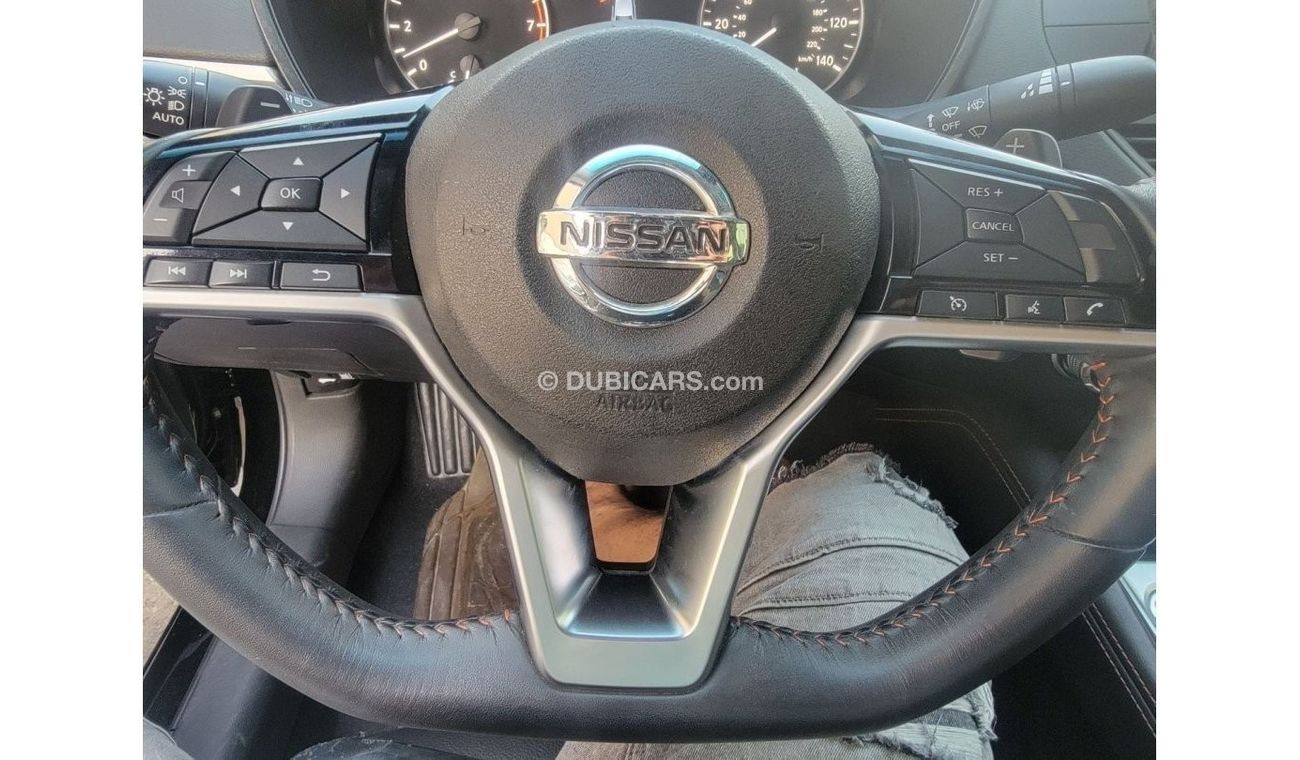 نيسان ألتيما