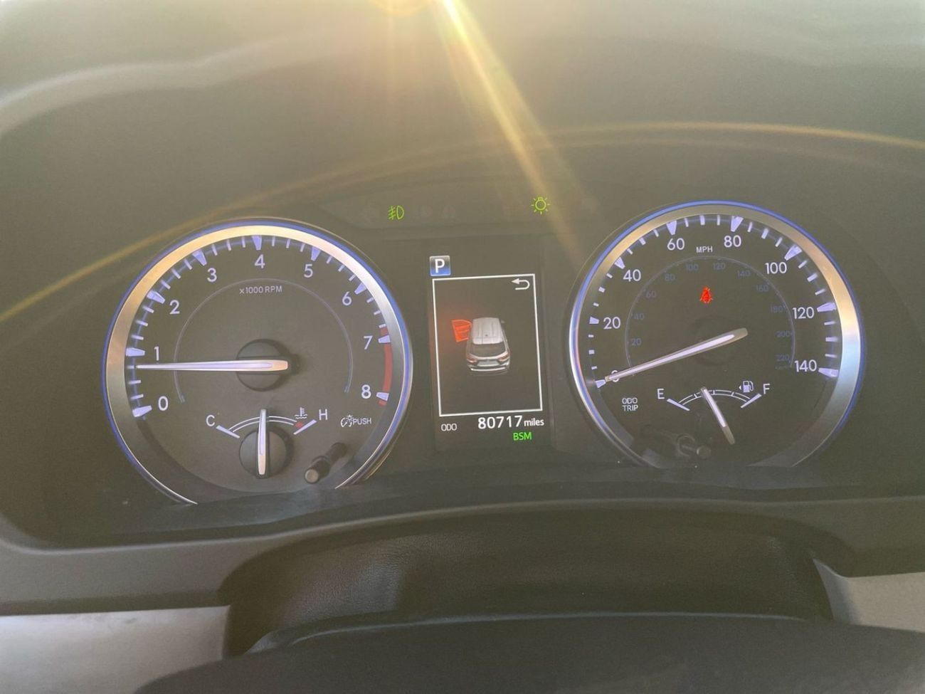 تويوتا هايلاندر 2018 Toyota Highlander XLE 3.5L V6 Full Option - 7 Seater With Radar - Leather Electric Seats - Trun