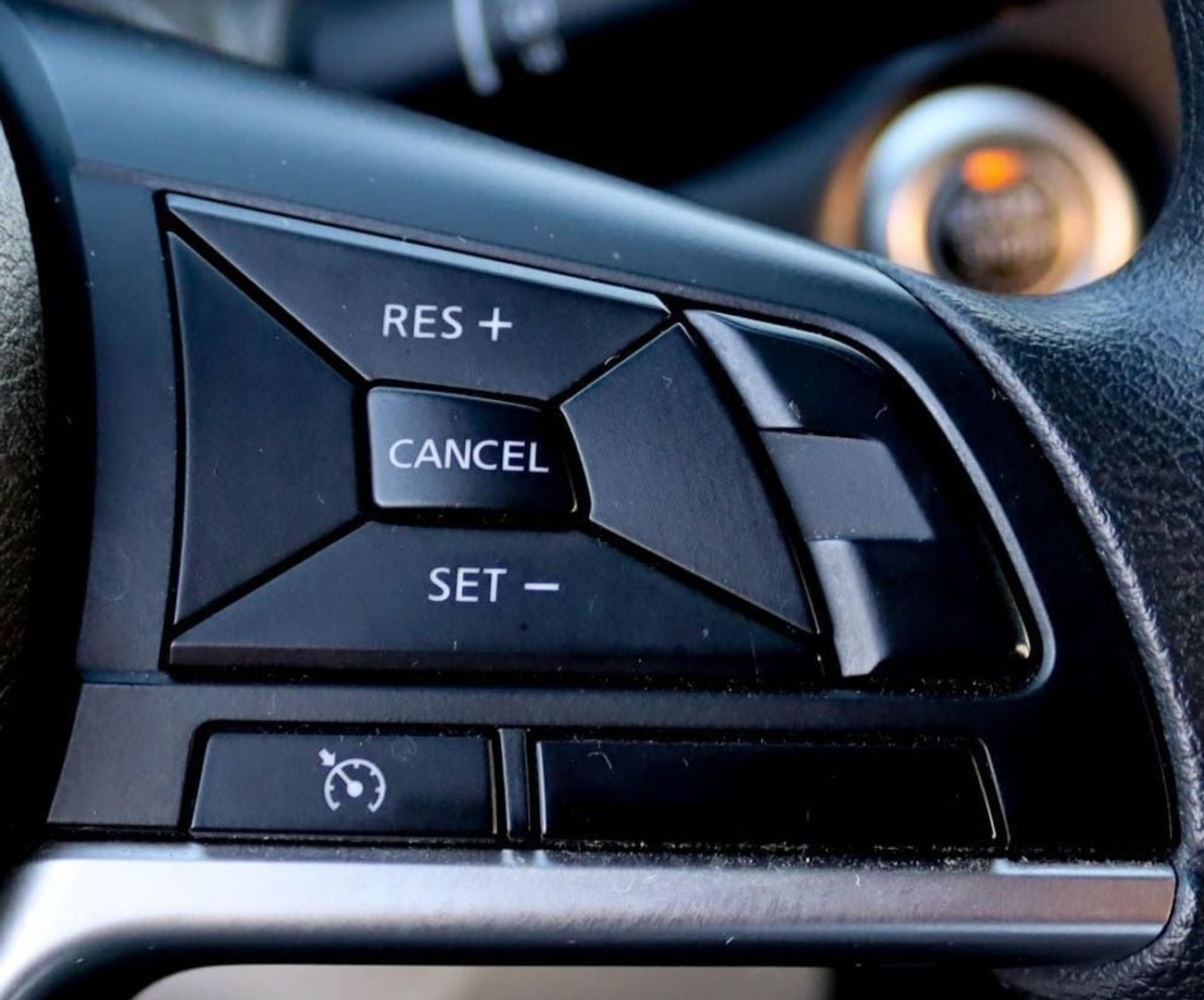 نيسان إكستيرا SE 2.5L RWD Nissan x-terra 2.5L 2022 GCC accident free in excellent condition 1538 P.M