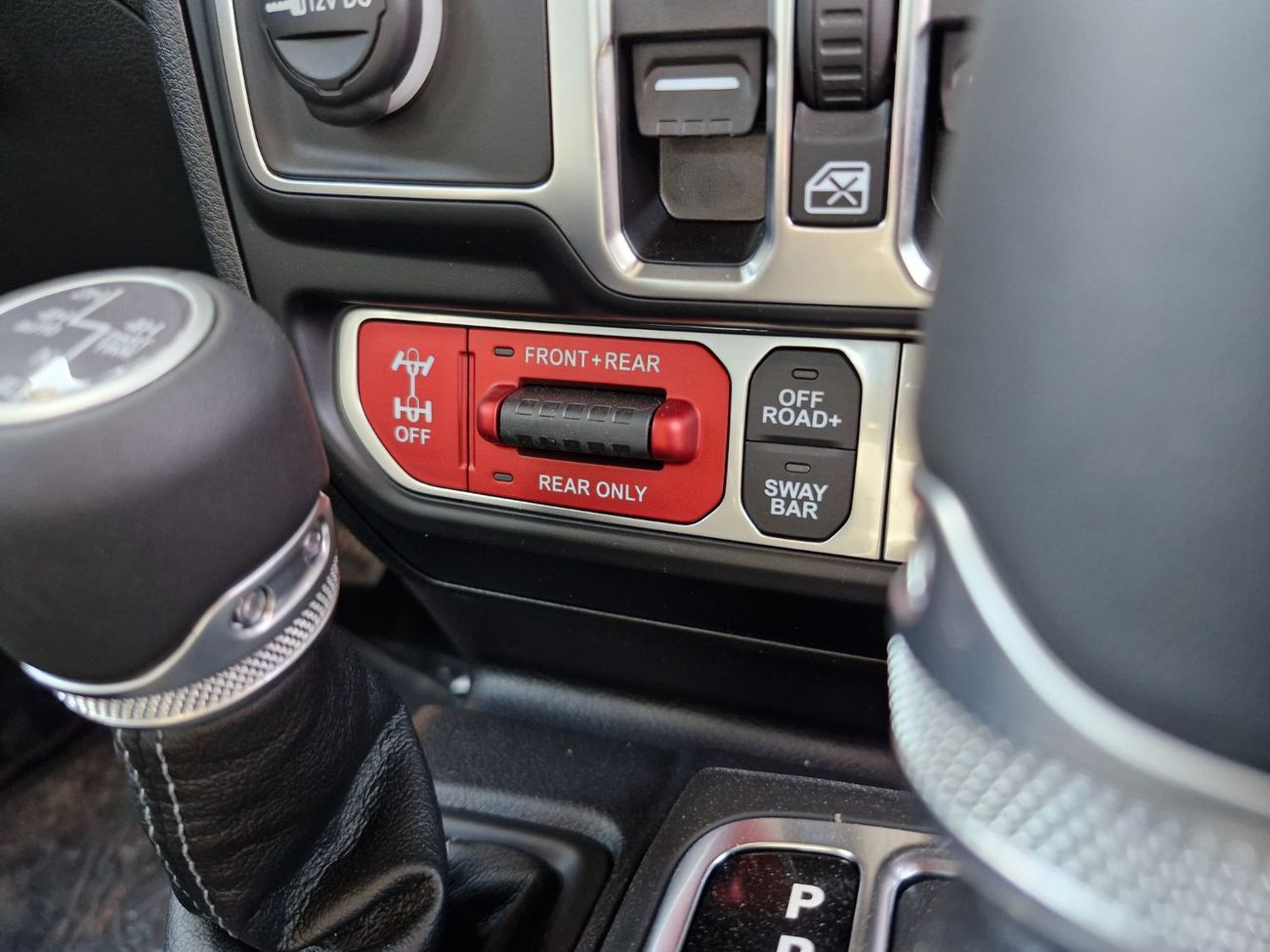 جيب رانجلر 2025 JEEP WRANGLER UNLIMITED RUBICON 2.0L V4 GCC BRAND NEW 0KM