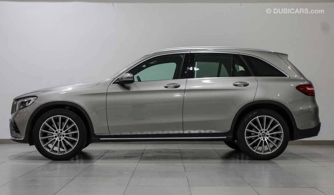 Mercedes-Benz GLC 250 4Matic 2019 MY with 4 years of service and 5 years of warranty