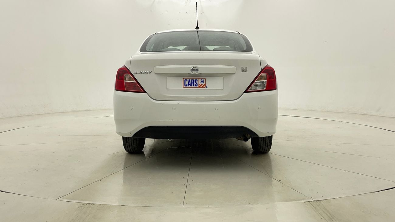 نيسان صني SV 1.5 | بدون دفعة مقدمة | اختبار القيادة في المنزل