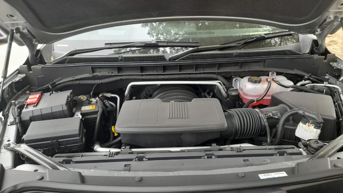 GMC Yukon 6.2 V8 Denali (AWD) Right-Hand drive.2 V8 Denali (AWD)